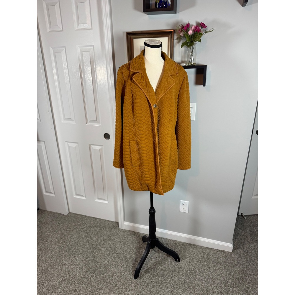 Isaac Mizrahi Live Womens Quilted Car Coat Mustard Yellow Size M Textured Jacket